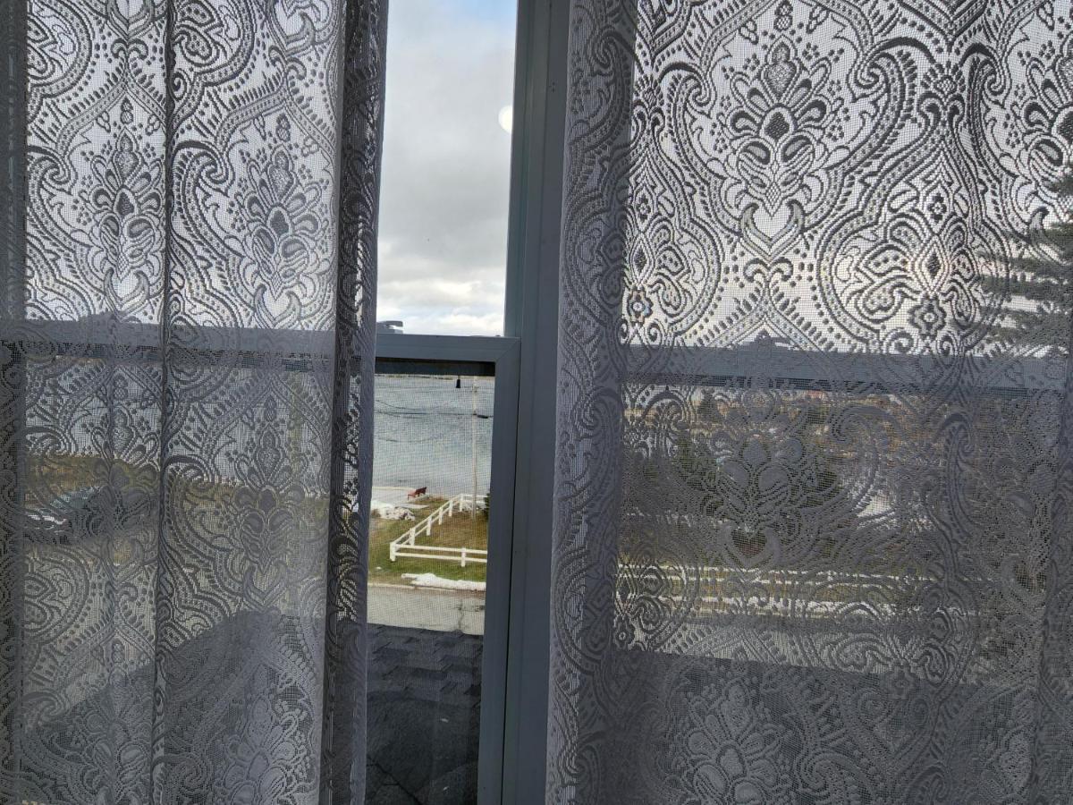 The Harbourside Inn Port Union Екстер'єр фото