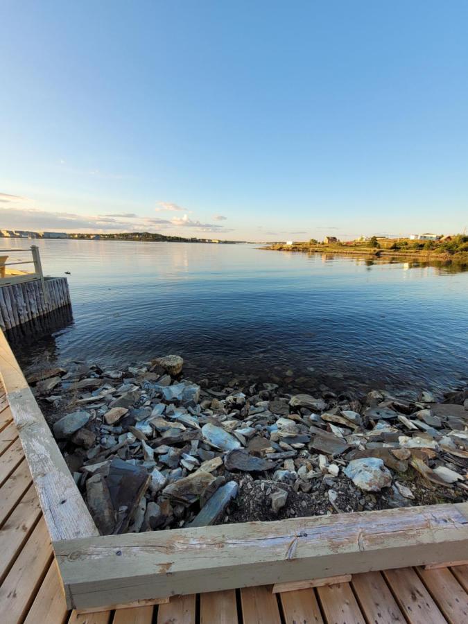The Harbourside Inn Port Union Екстер'єр фото