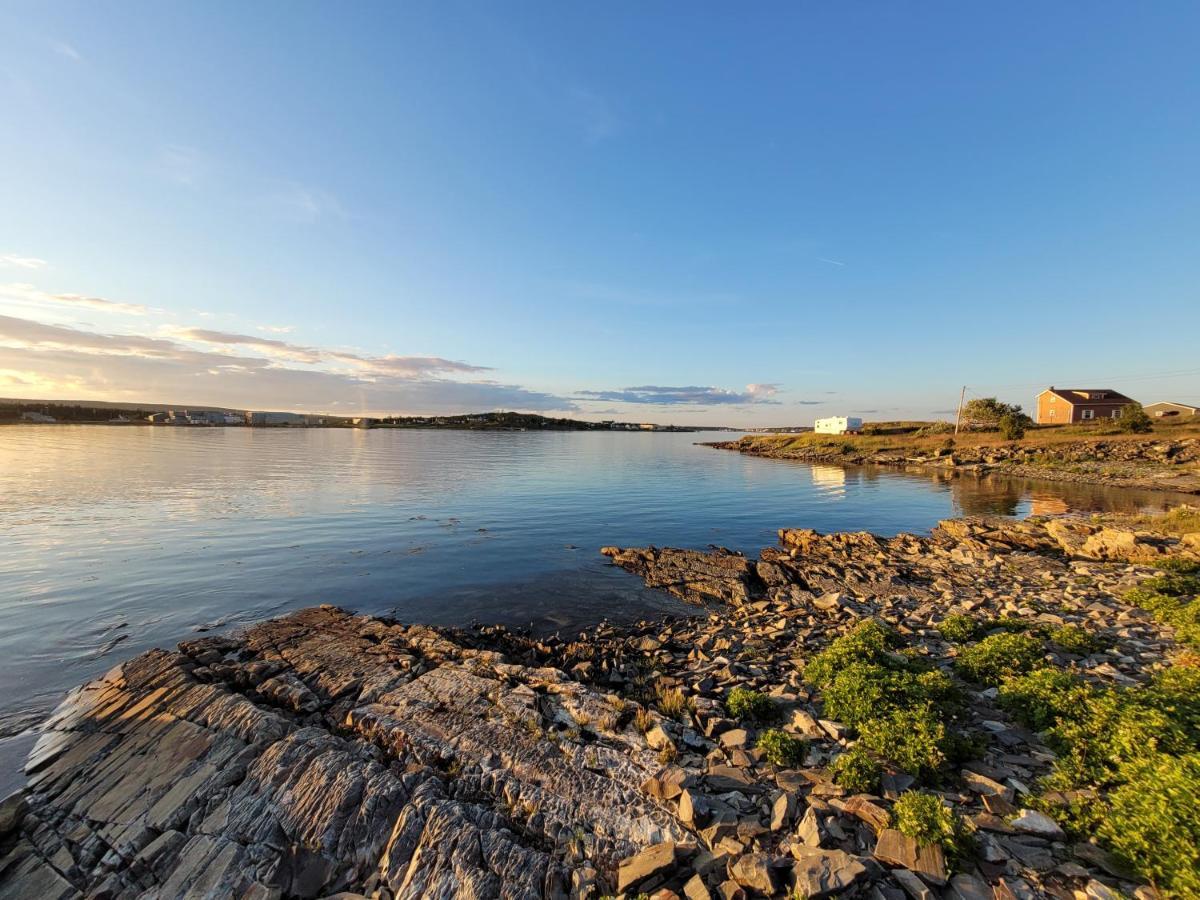 The Harbourside Inn Port Union Екстер'єр фото